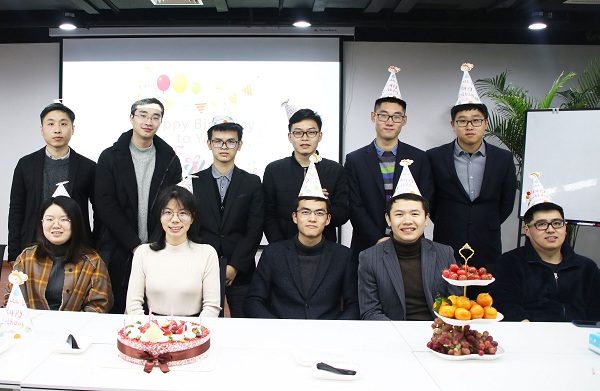 歡樂平安圣誕節，濃情溫馨生日會！